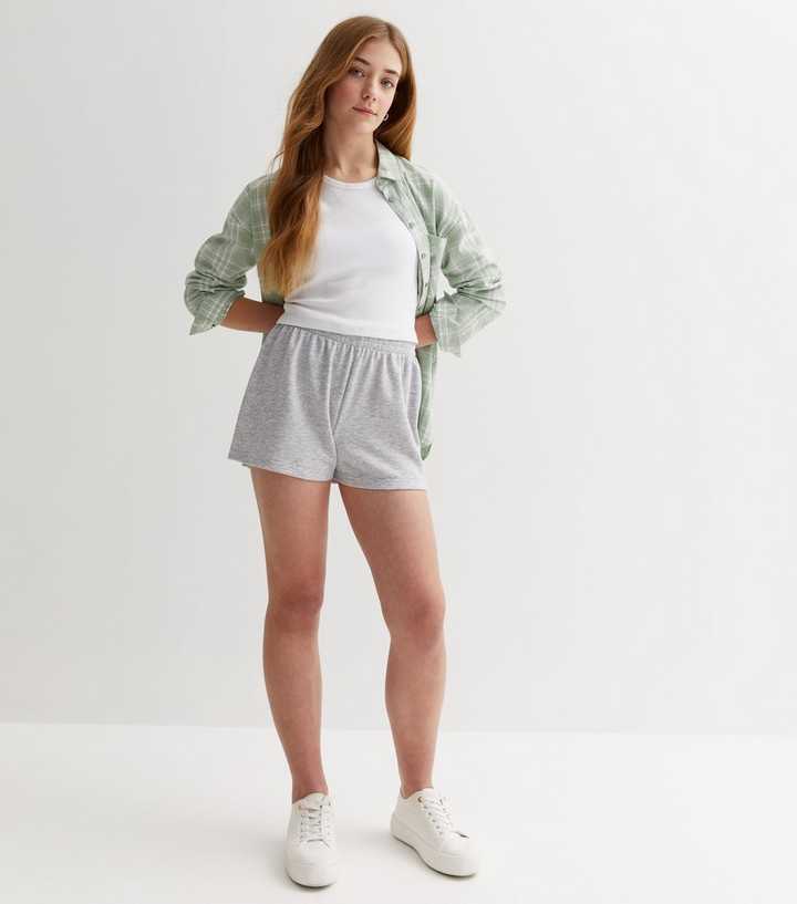 short sport gris femme 